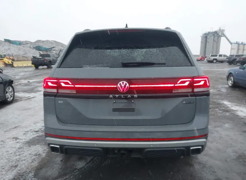 2025 VOLKSWAGEN Atlas Used VIN 1V2CR2CA2SC516265 – photo 17
