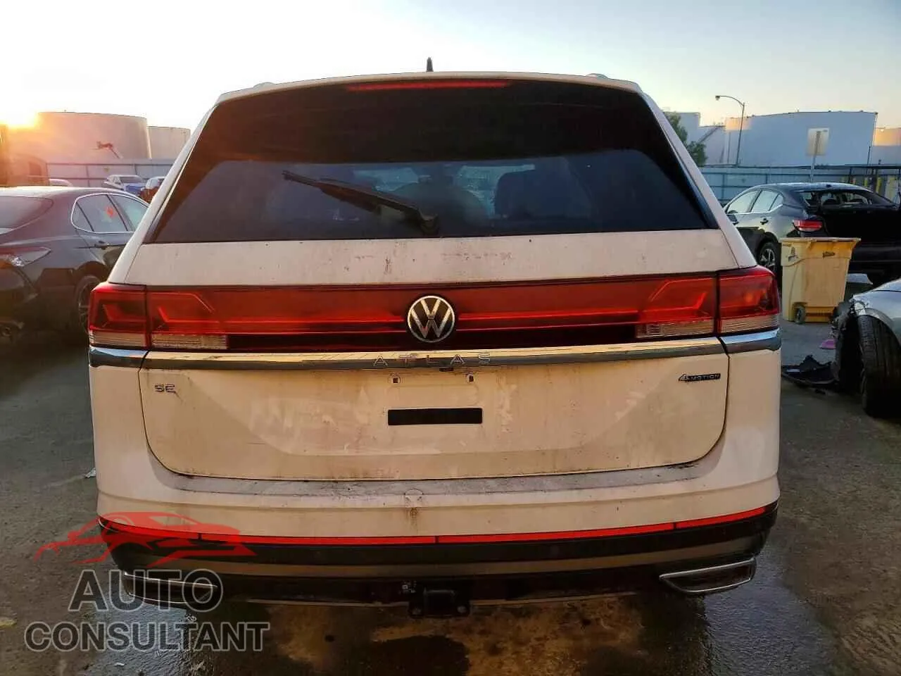 2024 VOLKSWAGEN ATLAS Damaged VIN 1V2HR2CA9RC532432 – engine bay