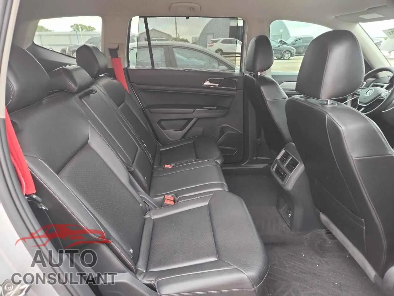 2018 VOLKSWAGEN ATLAS Damaged VIN 1V2KR2CA8JC515938 – photo 11