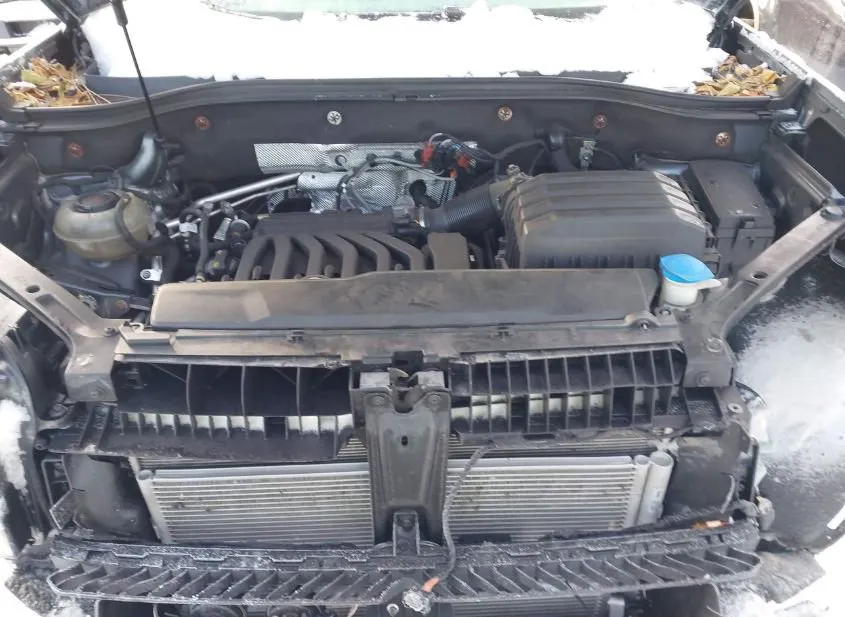 2018 VOLKSWAGEN Atlas Used VIN 1V2MR2CA1JC578131 – photo 11