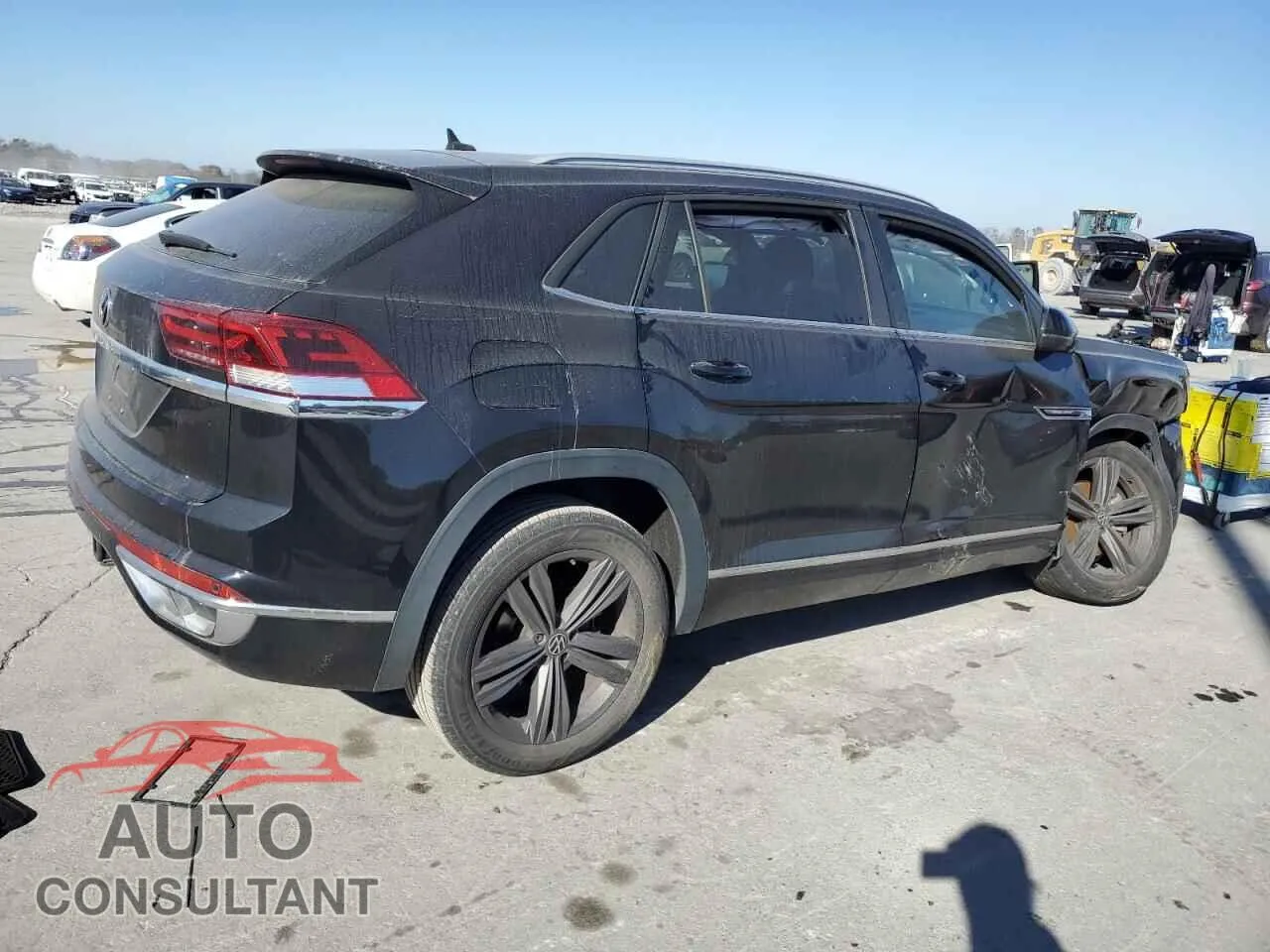 2021 VOLKSWAGEN ATLAS Damaged VIN 1V2PE2CA7MC213823 – side profile