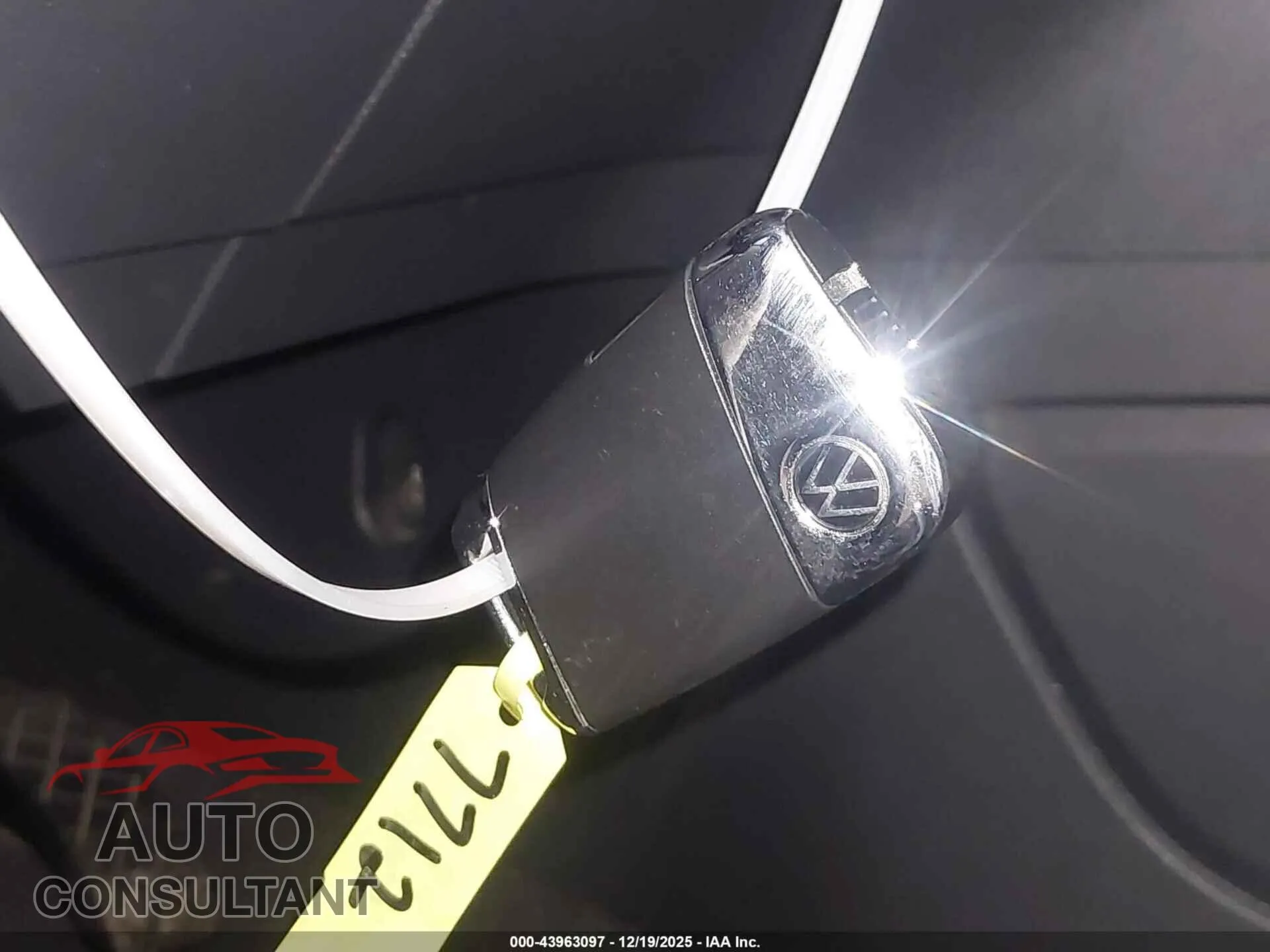 2021 VOLKSWAGEN ATLAS CROSS SPORT Damaged VIN 1V2TE2CA1MC202556 – photo 11