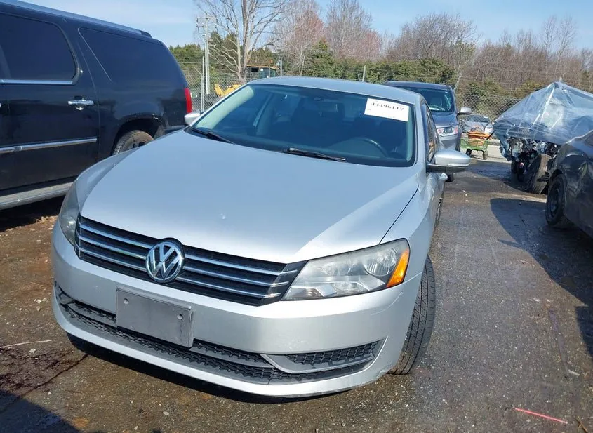 2015 VOLKSWAGEN PASSAT Used VIN 1VWAT7A34FC061143 – photo 16