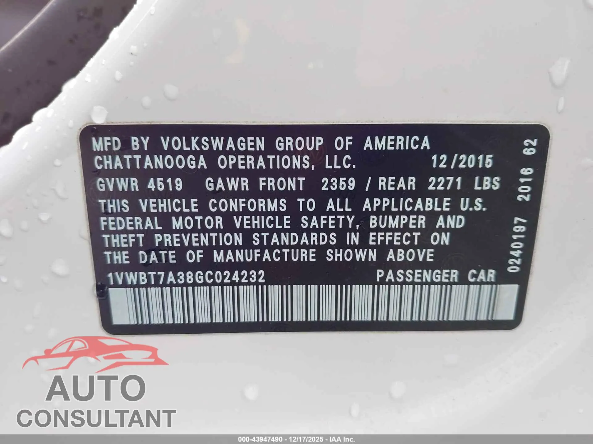 2016 VOLKSWAGEN PASSAT Damaged VIN 1VWBT7A38GC024232 – trunk area