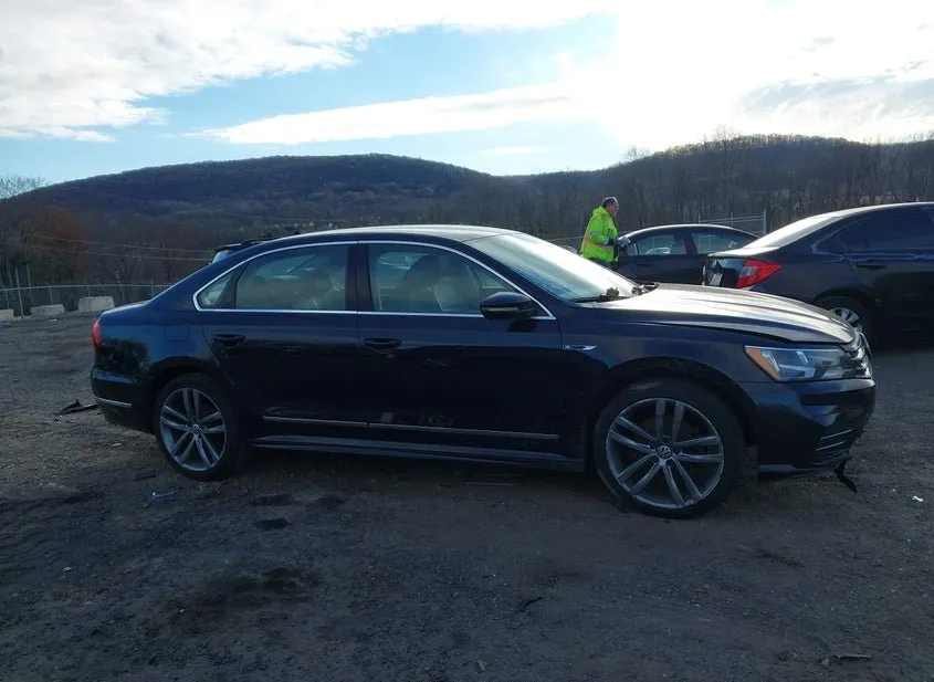 2017 VOLKSWAGEN Passat Used VIN 1VWDT7A31HC044431 – interior seats