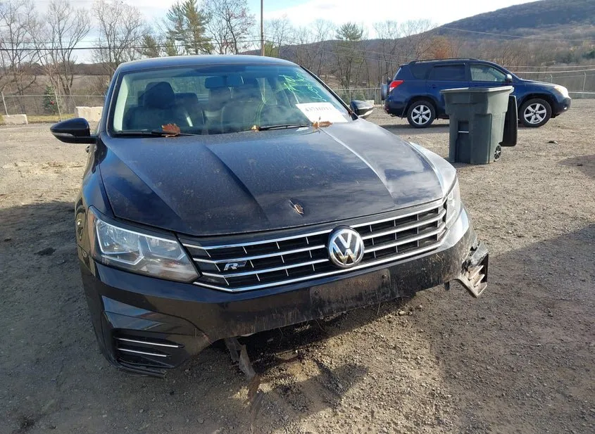 2017 VOLKSWAGEN Passat Used VIN 1VWDT7A31HC044431 – photo 12