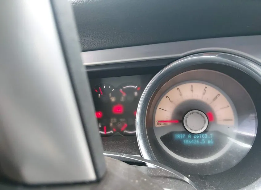 2012 FORD MUSTANG Used VIN 1ZVBP8AM8C5223394 – exterior detail