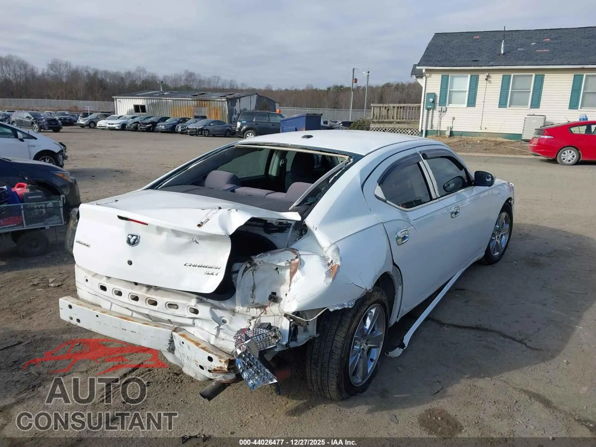 2010 DODGE CHARGER Damaged VIN 2B3CA3CV0AH263946 – engine bay 2010 DODGE CHARGER Damaged VIN 2B3CA3CV0AH263946 – engine bay