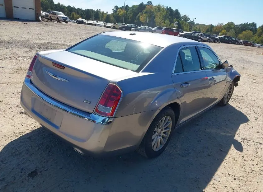 2013 CHRYSLER 300 Used VIN 2C3CCAAG3DH572482 – photo 14