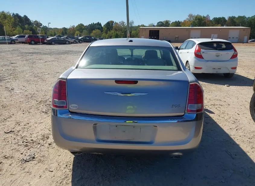 2013 CHRYSLER 300 Used VIN 2C3CCAAG3DH572482 – photo 15