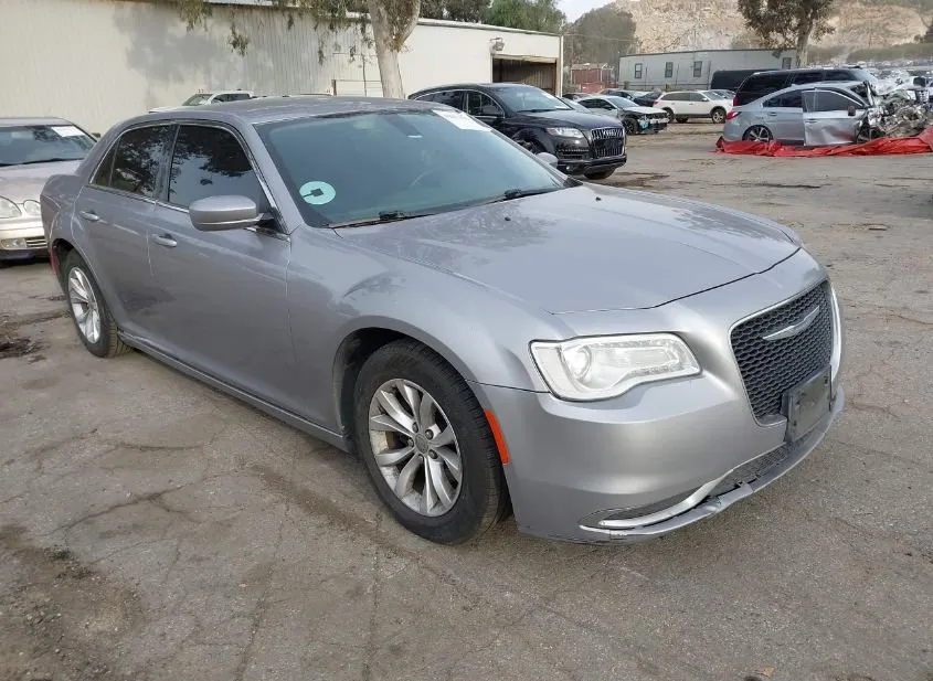 2015 CHRYSLER 300 Used VIN 2C3CCAAG6FH797465 – photo 17