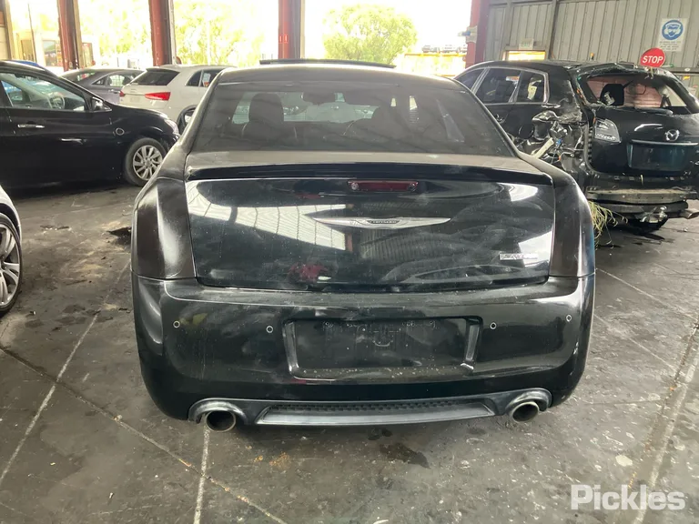 2014 Chrysler 300 Used VIN 2C3CCANJ9DH613347 – photo 19