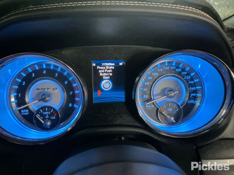 2014 Chrysler 300 Used VIN 2C3CCANJ9DH613347 – photo 24