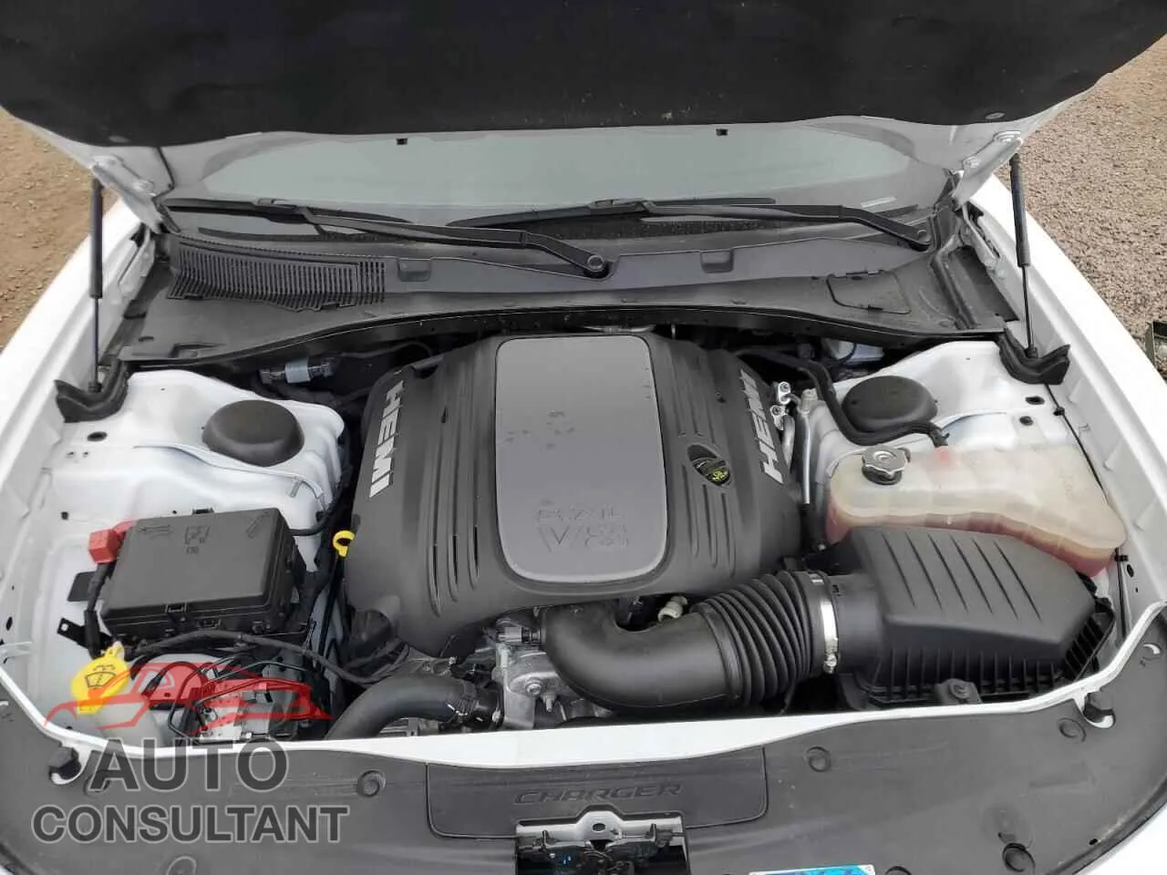 2023 DODGE CHARGER Used VIN 2C3CDXCT4PH584204 – photo 11