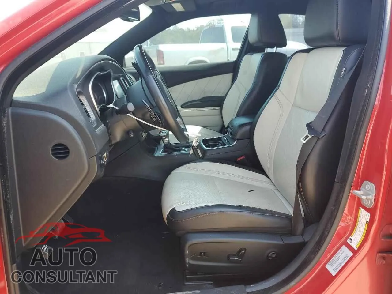 2015 DODGE CHARGER Damaged VIN 2C3CDXHG9FH852335 – exterior detail