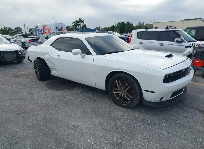 2018 DODGE Challenger Used VIN 2C3CDZBT0JH259571 – exterior detail