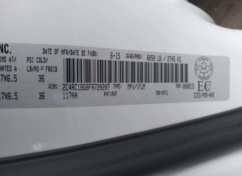 2015 CHRYSLER Town and Country Used VIN 2C4RC1BG8FR720207 – side profile