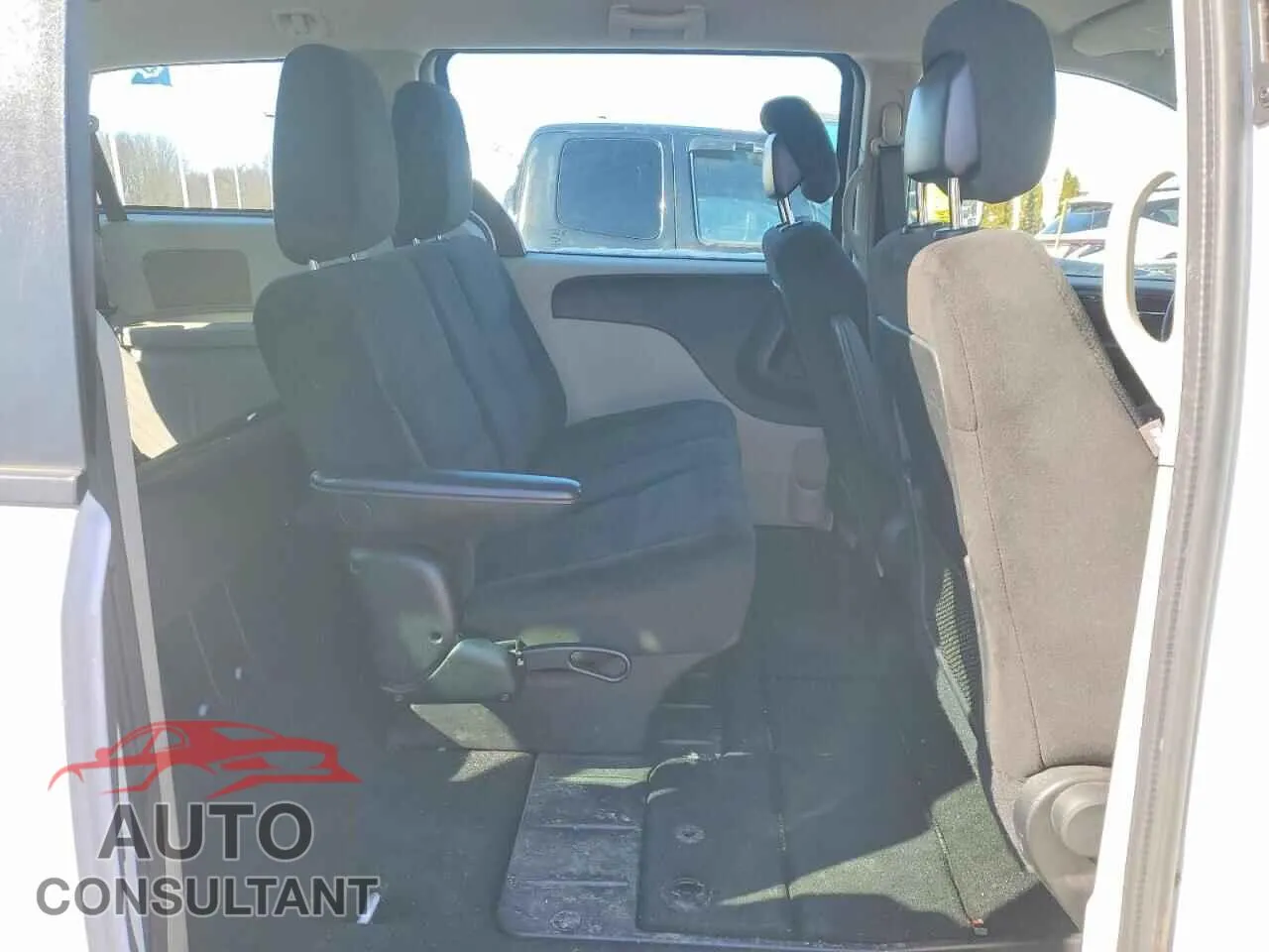 2016 DODGE CARAVAN Used VIN 2C4RDGBG0GR251308 – photo 11
