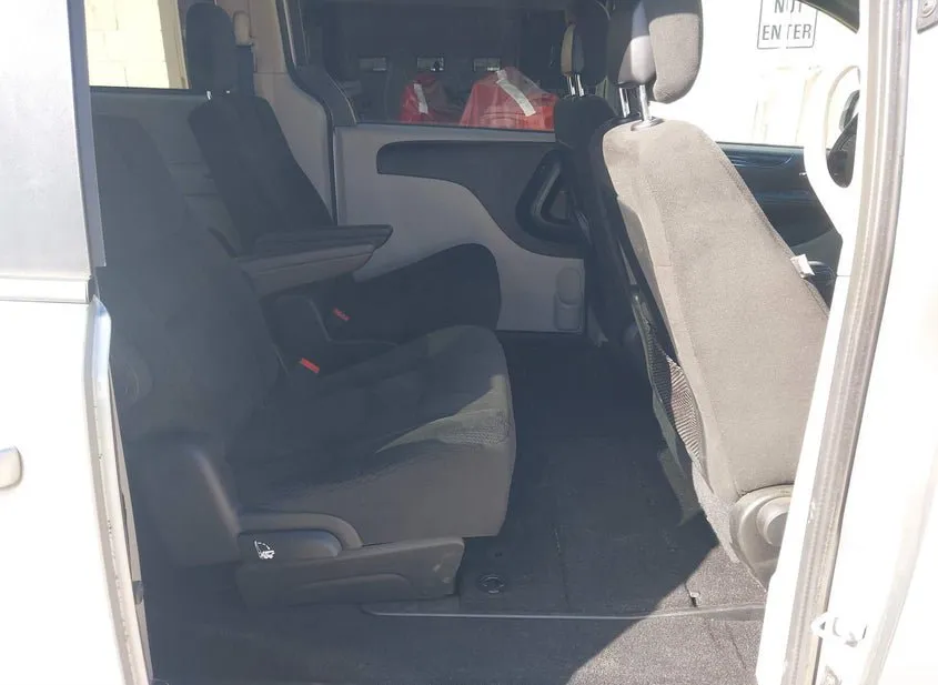 2017 DODGE Grand Caravan Used VIN 2C4RDGBGXHR573021 – interior seats