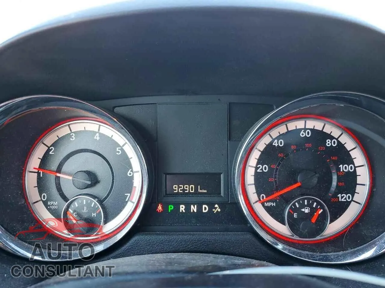 2016 DODGE CARAVAN Damaged VIN 2C4RDGCG8GR320213 – trunk area