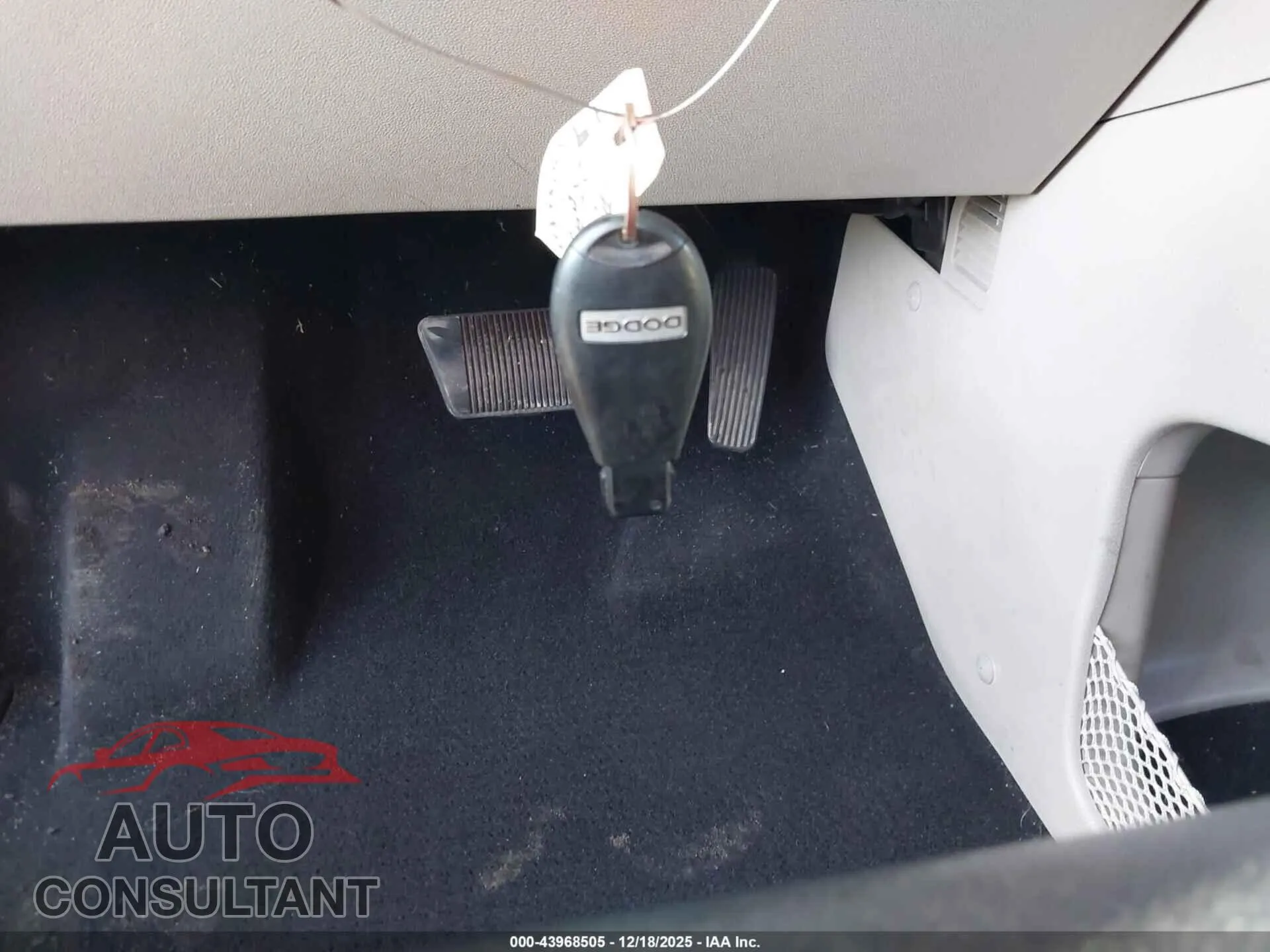 2019 DODGE GRAND CARAVAN Damaged VIN 2C4RDGCG8KR611903 – photo 11