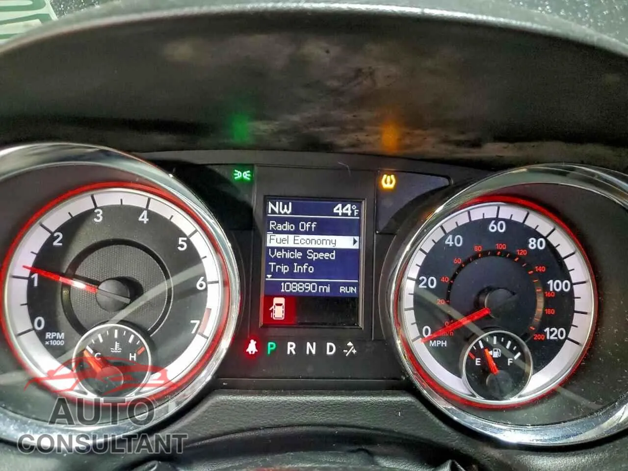2019 DODGE CARAVAN Damaged VIN 2C4RDGEG4KR571087 – trunk area