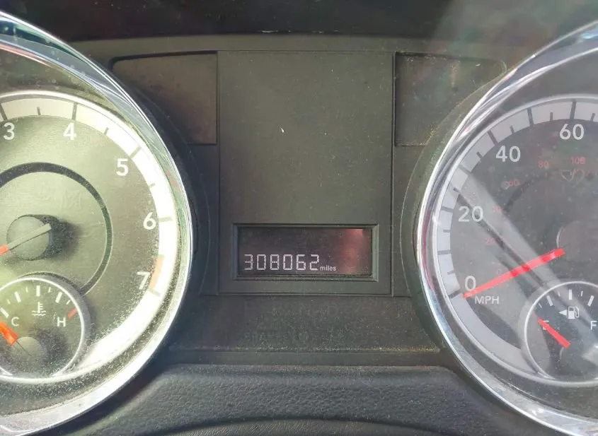 2011 DODGE Grand Caravan Used VIN 2D4RN3DG7BR643832 – engine bay
