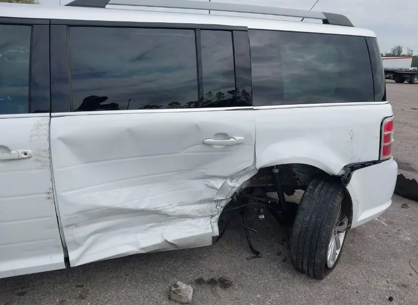 2014 FORD Flex Used VIN 2FMGK5C80EBD44372 – dashboard