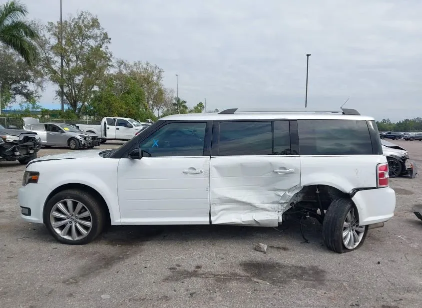 2014 FORD Flex Used VIN 2FMGK5C80EBD44372 – exterior detail