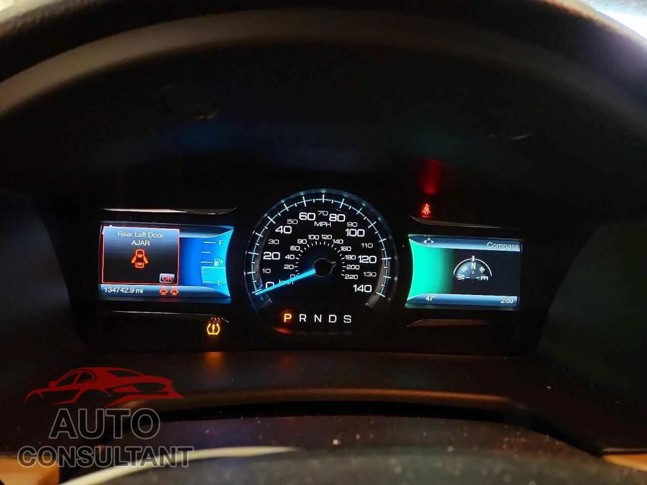 2018 FORD FLEX Damaged VIN 2FMGK5C80JBA16816 – trunk area 2018 FORD FLEX Damaged VIN 2FMGK5C80JBA16816 – trunk area