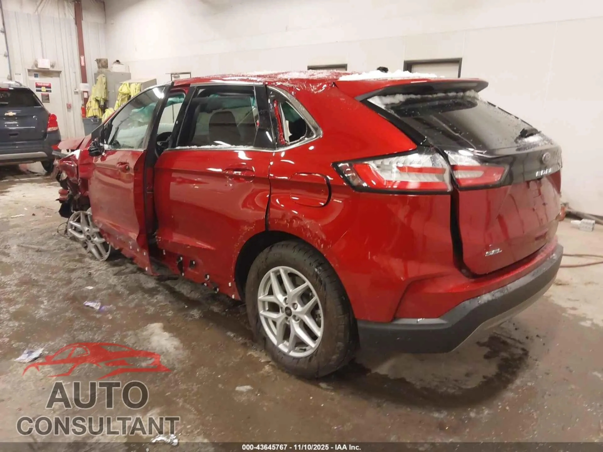2024 FORD EDGE Damaged VIN 2FMPK4J90RBB07859 – side profile
