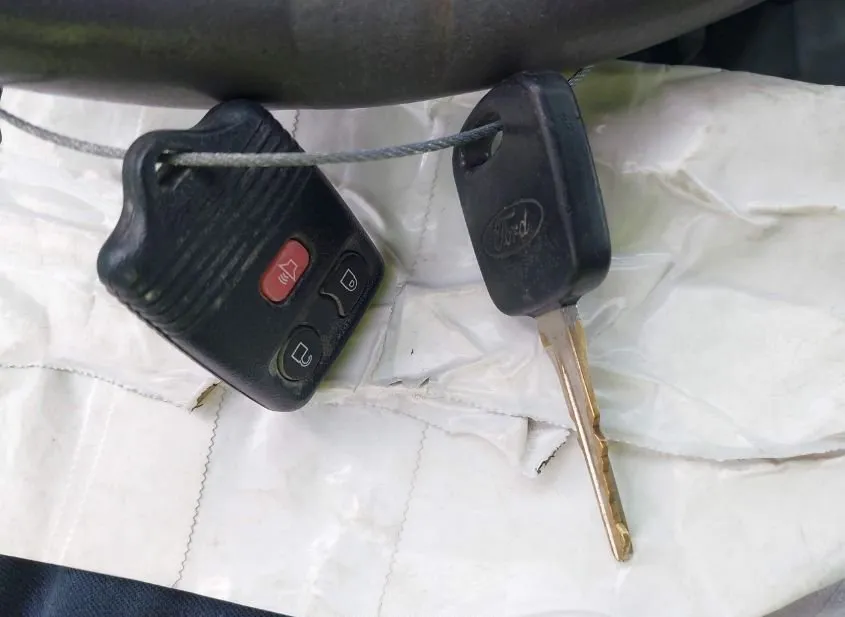 2003 FORD F-150 Damaged VIN 2FTPX18L73CA64290 – odometer reading