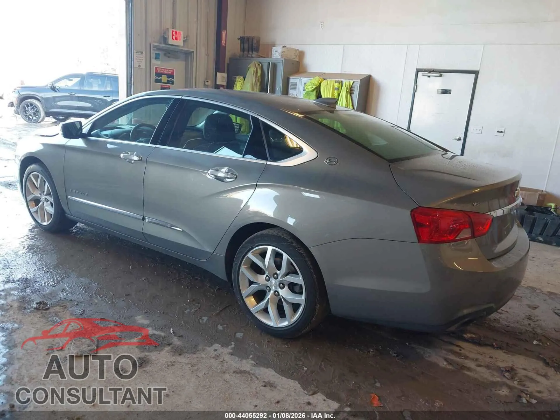 2018 CHEVROLET IMPALA Damaged VIN 2G1125S35J9135123 – side profile