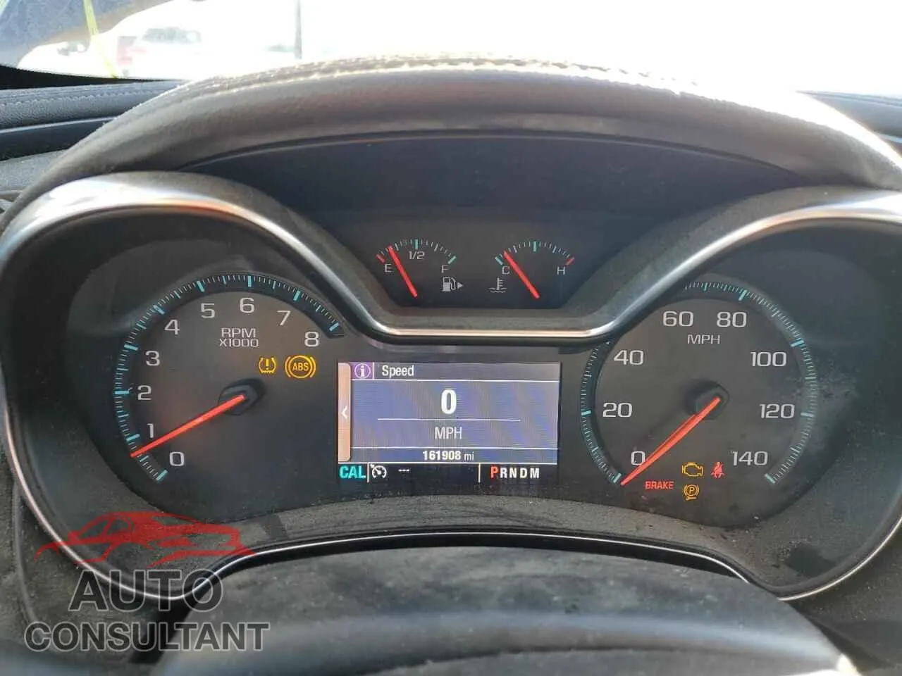 2014 CHEVROLET IMPALA Damaged VIN 2G1125S39E9199090 – trunk area