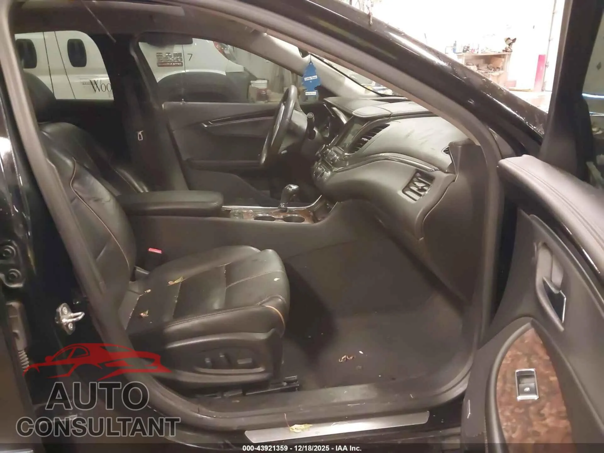 2015 CHEVROLET IMPALA Damaged VIN 2G1165S33F9147976 – interior seats