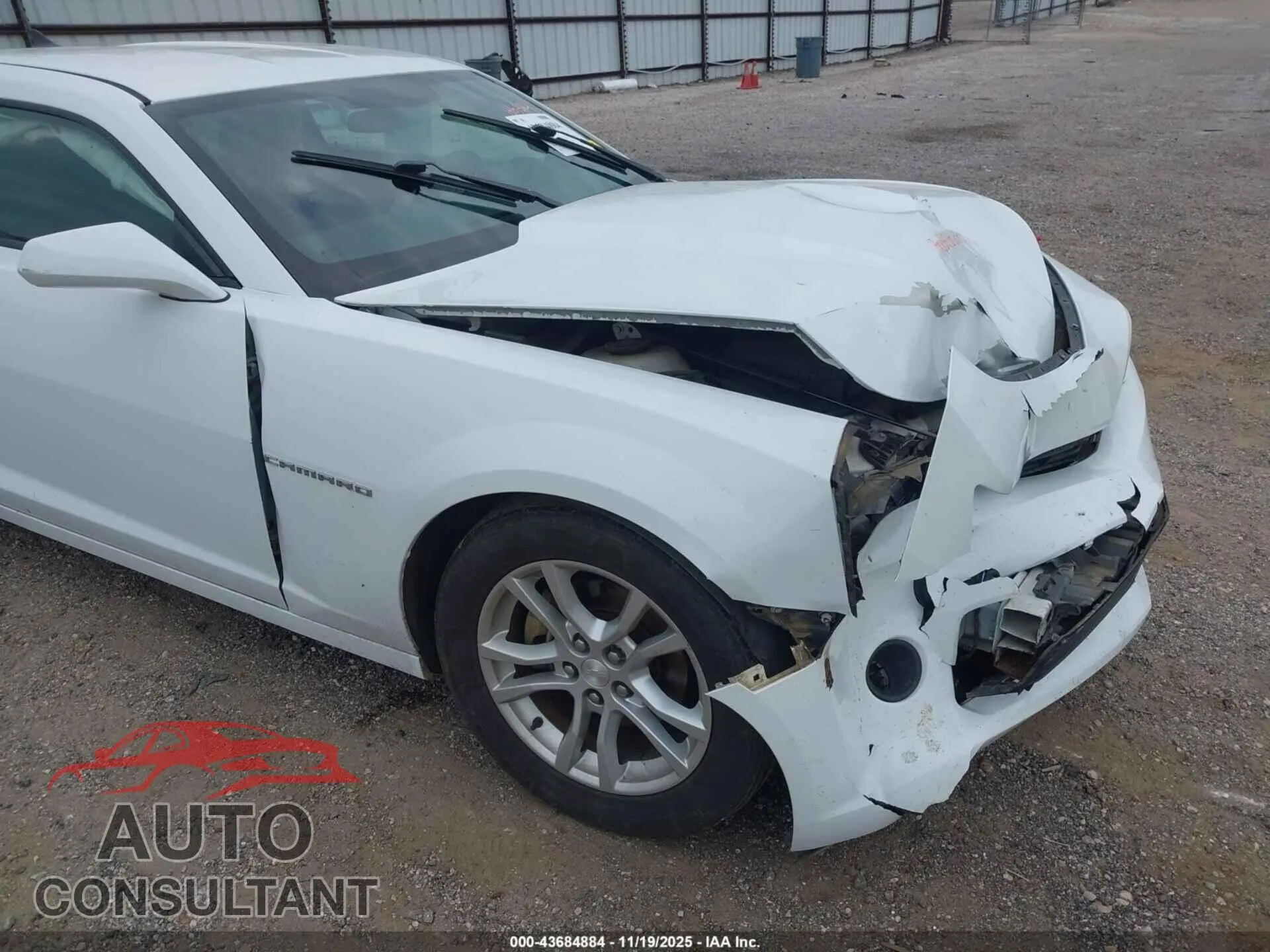 2014 CHEVROLET CAMARO Damaged VIN 2G1FA1E3XE9213396 – photo 22