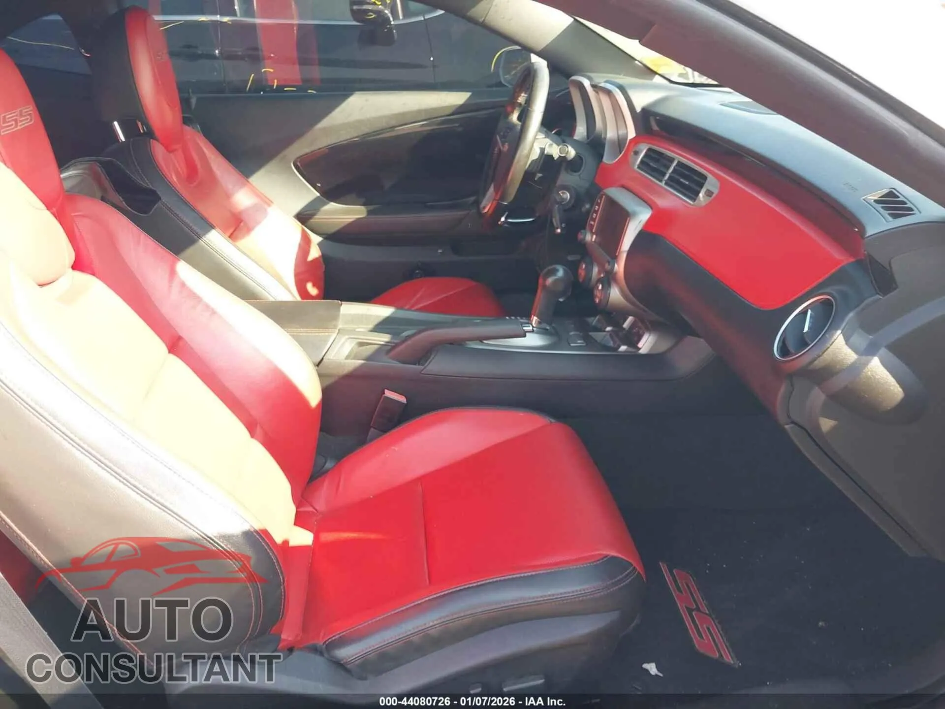 2015 CHEVROLET CAMARO Damaged VIN 2G1FK1EJ9F9216965 – interior seats