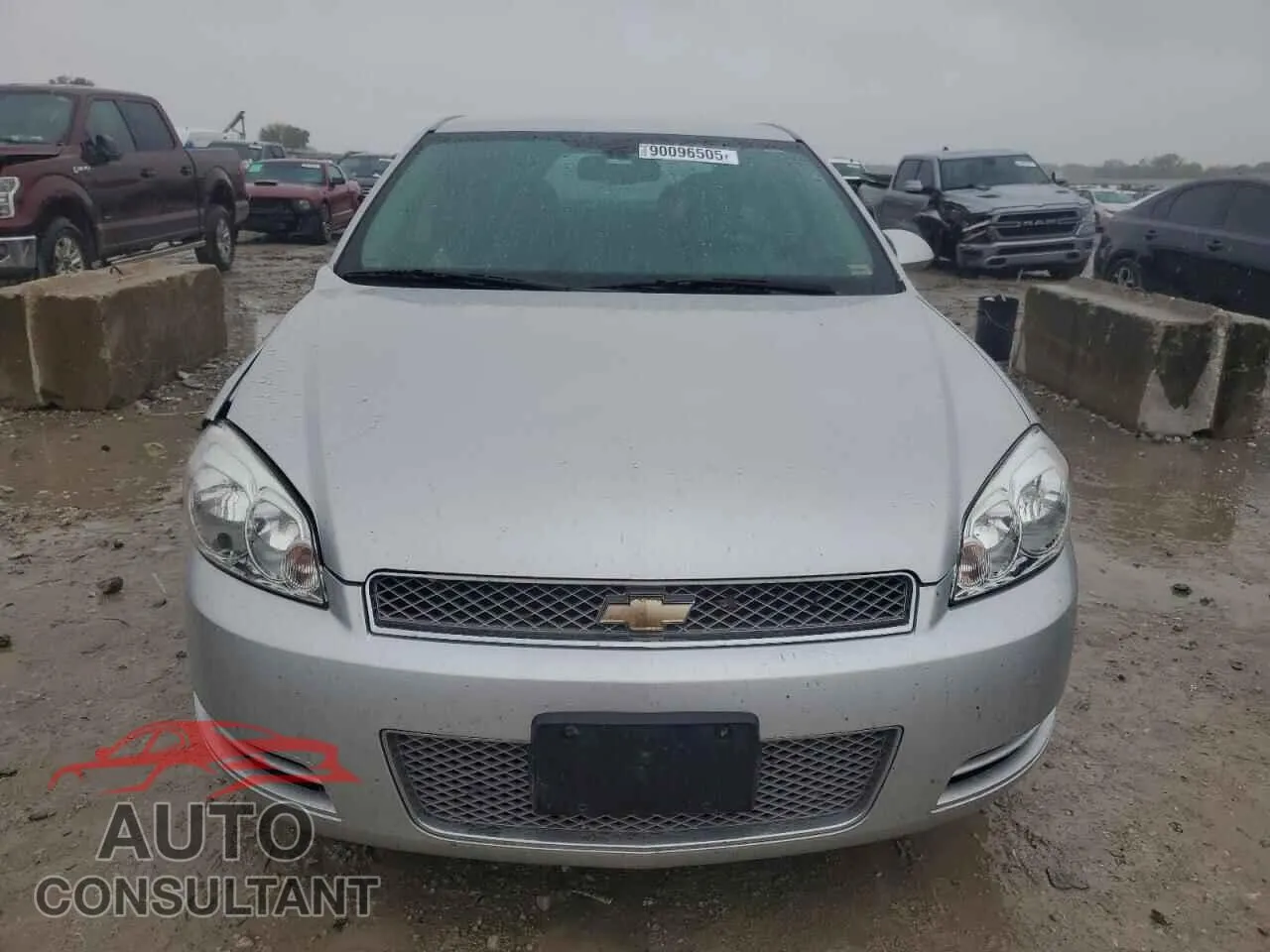 2016 CHEVROLET IMPALA Damaged VIN 2G1WB5E39G1118138 – interior seats