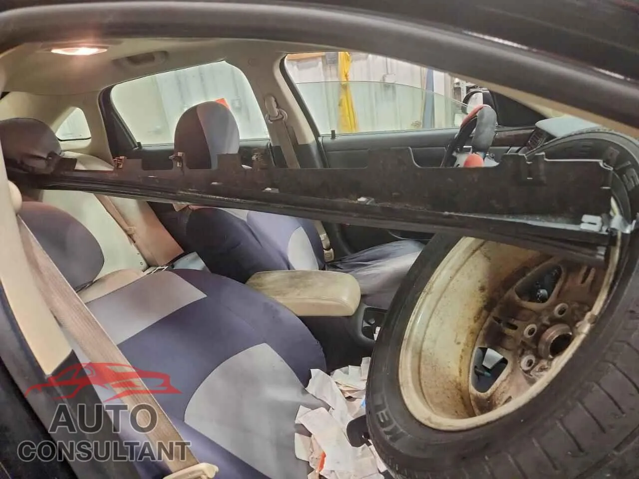 2014 CHEVROLET IMPALA Damaged VIN 2G1WB5E3XE1178684 – photo 12