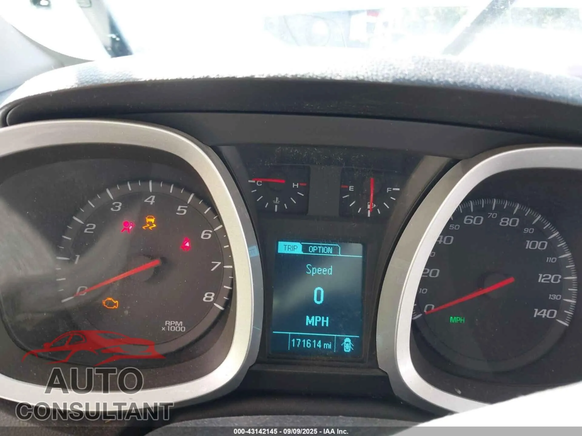2013 CHEVROLET EQUINOX Damaged VIN 2GNALBEK0D6380141 – exterior detail