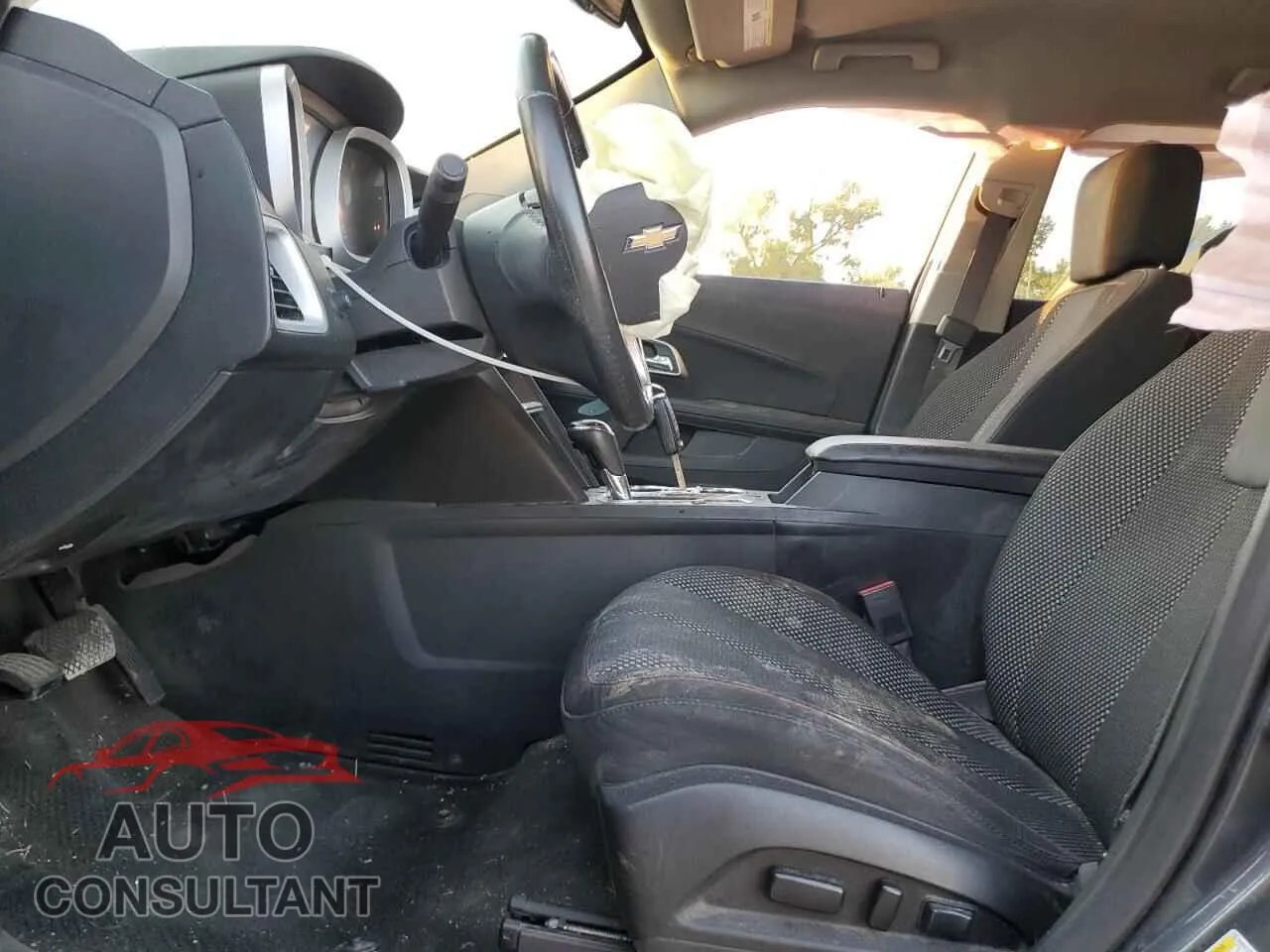 2017 CHEVROLET EQUINOX Damaged VIN 2GNALCEK2H1532266 – exterior detail