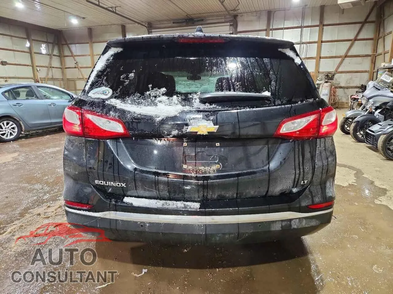 2018 CHEVROLET EQUINOX Damaged VIN 2GNAXJEV3J6307608 – engine bay