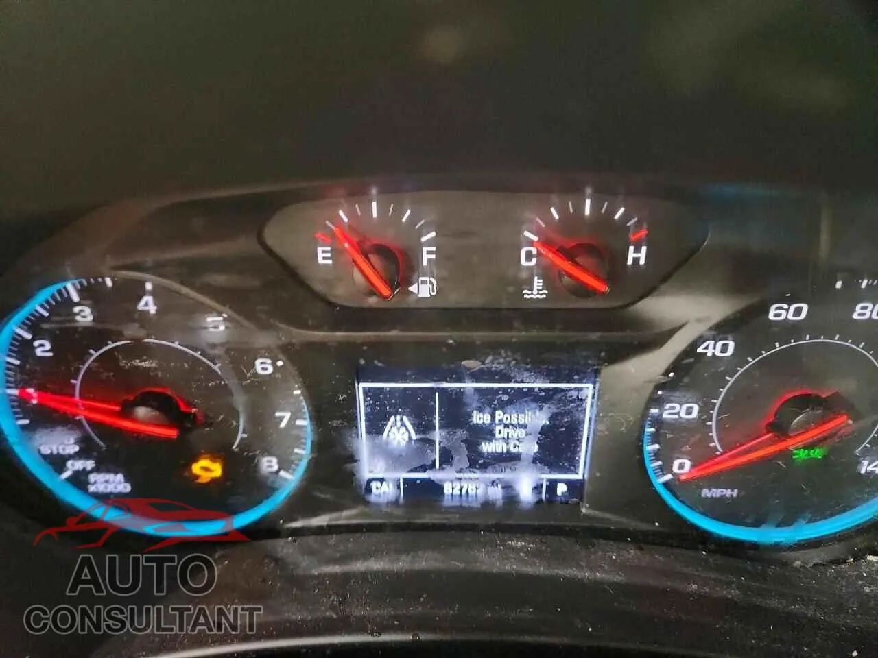 2018 CHEVROLET EQUINOX Damaged VIN 2GNAXJEV3J6307608 – trunk area