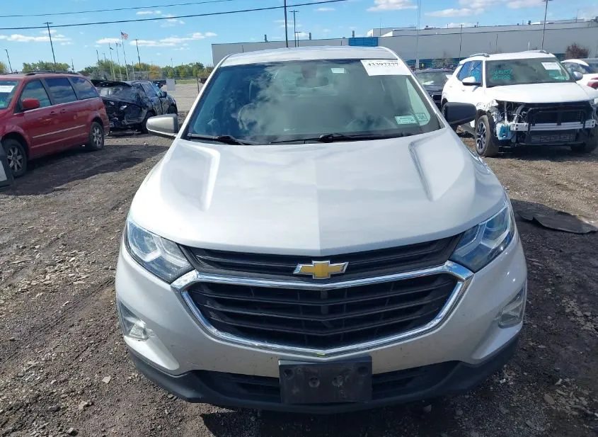 2018 CHEVROLET EQUINOX Used VIN 2GNAXREV2J6152855 – photo 12