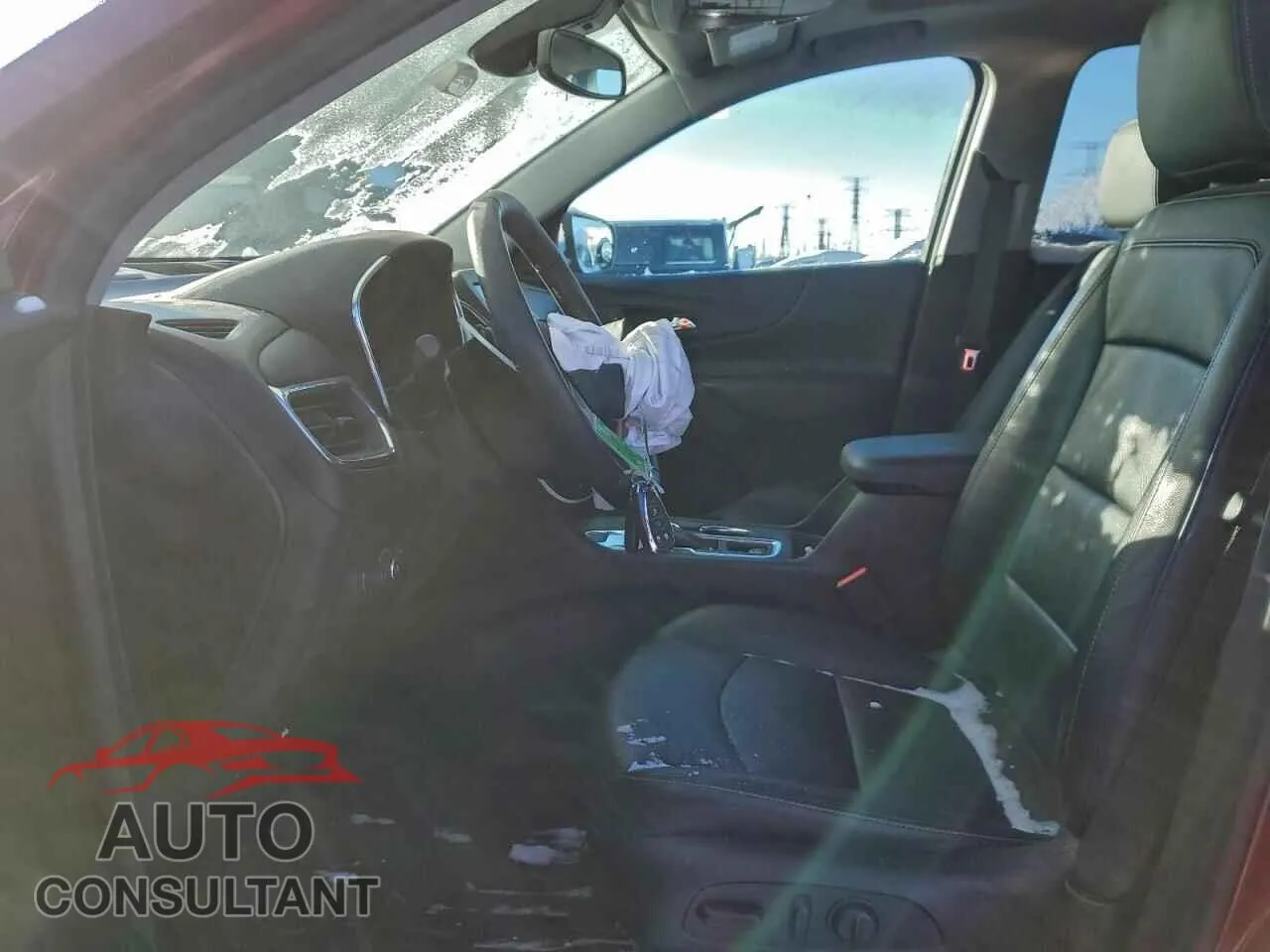 2020 CHEVROLET EQUINOX Damaged VIN 2GNAXUEV4L6254079 – exterior detail
