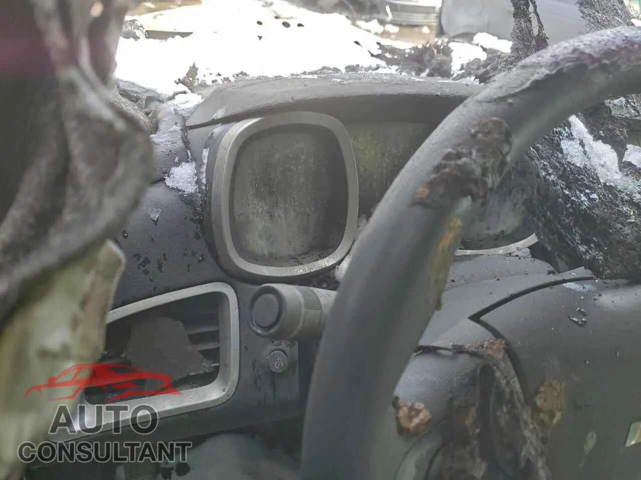 2016 CHEVROLET EQUINOX Damaged VIN 2GNFLEEK8G6236140 – trunk area