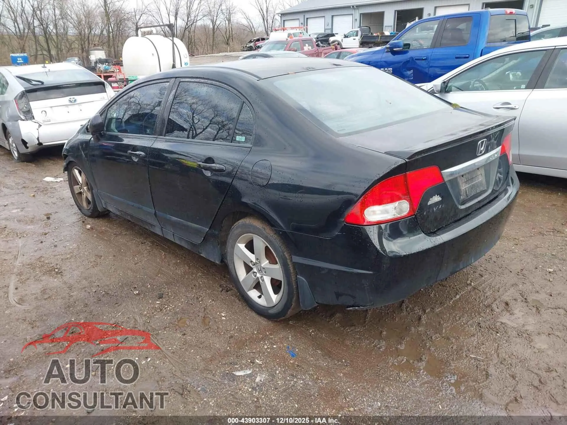 2009 HONDA CIVIC Damaged VIN 2HGFA16679H346582 – side profile