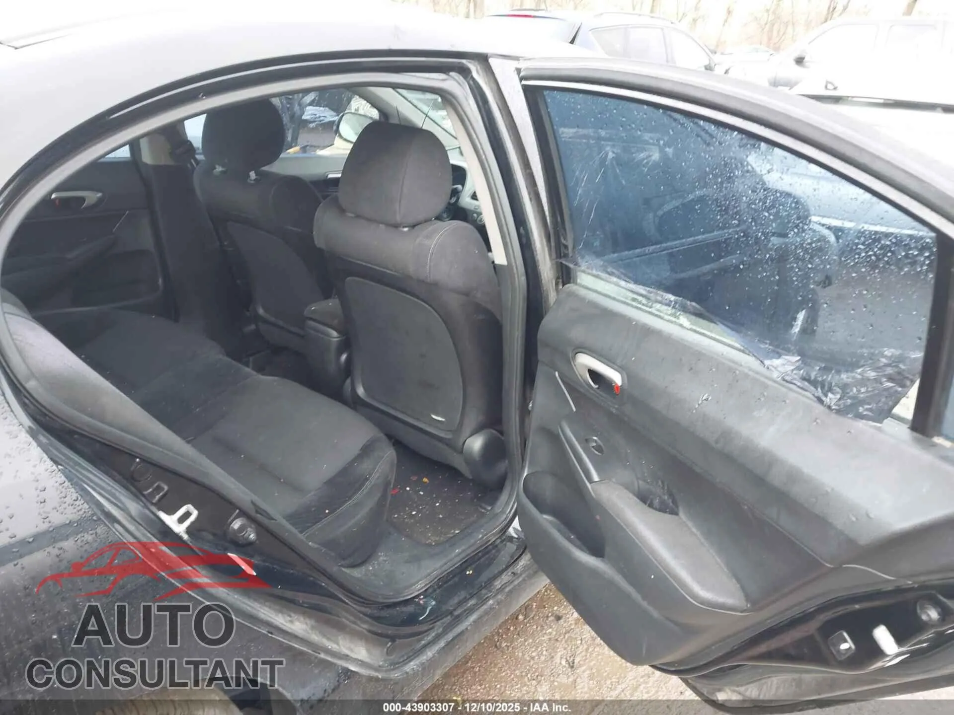 2009 HONDA CIVIC Damaged VIN 2HGFA16679H346582 – undercarriage