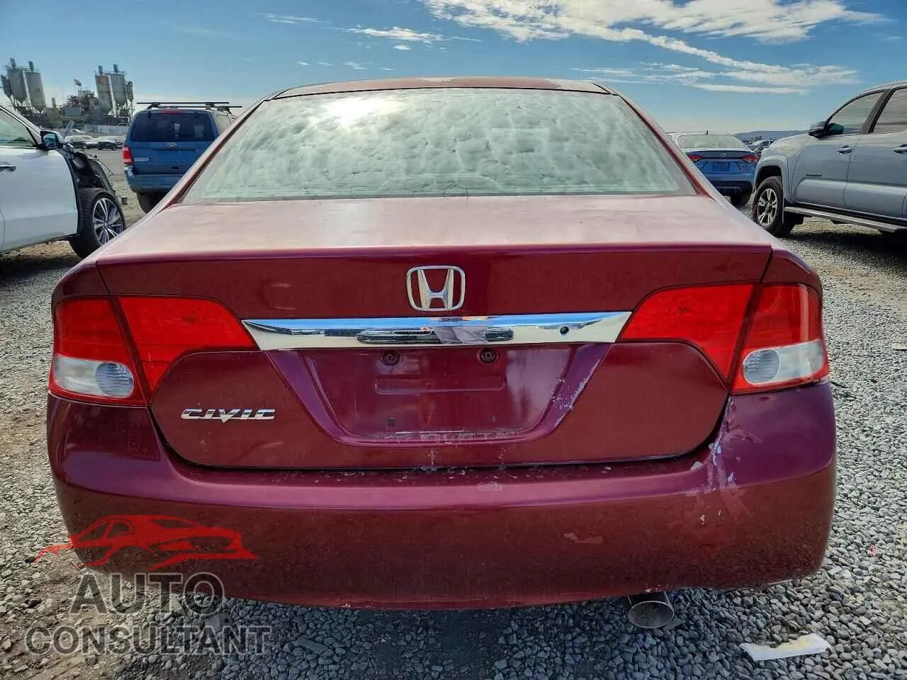 2011 HONDA CIVIC Damaged VIN 2HGFA1F56BH528867 – engine bay