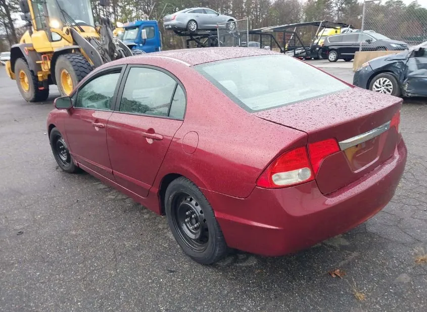 2011 HONDA Civic Used VIN 2HGFA1F59BH542102 – trunk area 2011 HONDA Civic Used VIN 2HGFA1F59BH542102 – trunk area